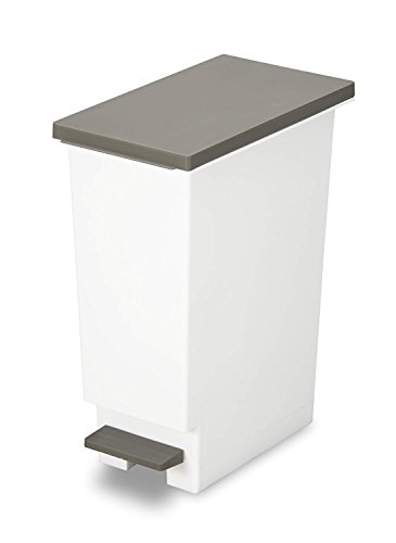 ブラウン 30L サイズ:幅23.5*奥行41.5*高さ49.5cm、重量:1.8kg、容量:30L、ポリ袋適合サイズ:45L*30L、材質:ポリプロピレン、生産国:日本 両手がふさがっていても安心な