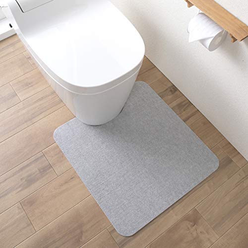 ライトグレー 置くだけで、ずれない吸着タイプのトイレマットです。薄手タイプで、段差を感じない薄手タイプですので、マットにつまずいたり、引っかかったりしません。 特徴：撥水加工、カットOK、アンモニア消