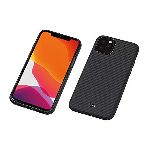 i Phone 11 Pro 対応機種：i Phone 11 Pro（実機装着検証済） 背面にストラップホール付き（樹脂製パーツにメッキ処理 本体を傷付けません） 重さ：約10g 厚さ：約0.7mm