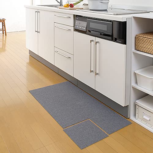 チャコールグレー 25×25cm(8枚入) 必要な所だけに敷くことができ、汚れたところだけ洗えるタイル式。色を組み合わせたり、枚数を変えることでオリジナルの敷き方、大きさにカスタマイズできます。 【お