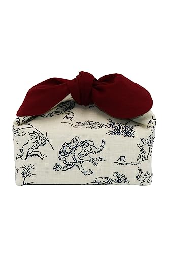 鳥獣戯画 白×えんじ 保冷・保温のお弁当袋で、お洗濯が可能です。一般的な保冷保温シートとは違い、裏にカビが生えたりはがれてくることがなく布のような柔らかさがあります。折り目の角が破れることもありません