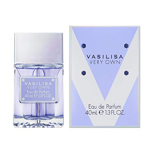 Vasilisa(ヴァシリーサ) は、「Precious time, Precious scent」というコンセプトのもと、現代女性のための香りを生み出しています。 【CONCEPT】シンプルで象徴的